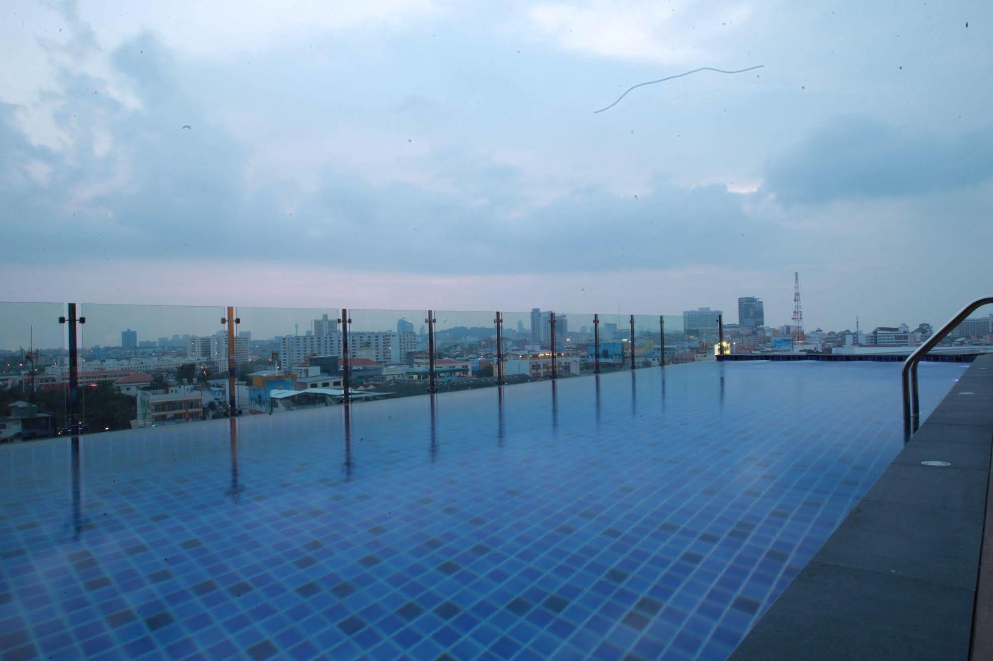 Levana Pattaya Hotel - Sha Extra Plus Pattaya