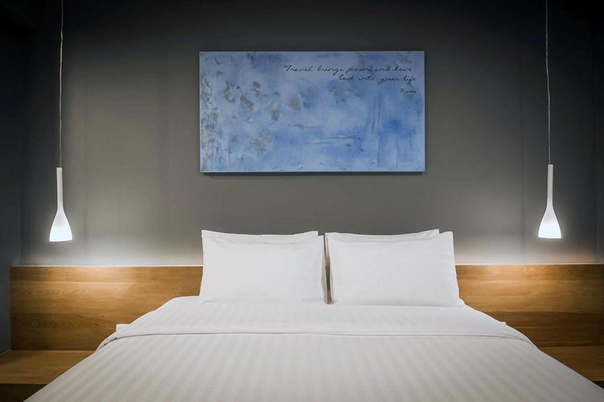 Kalm Hotel 3*