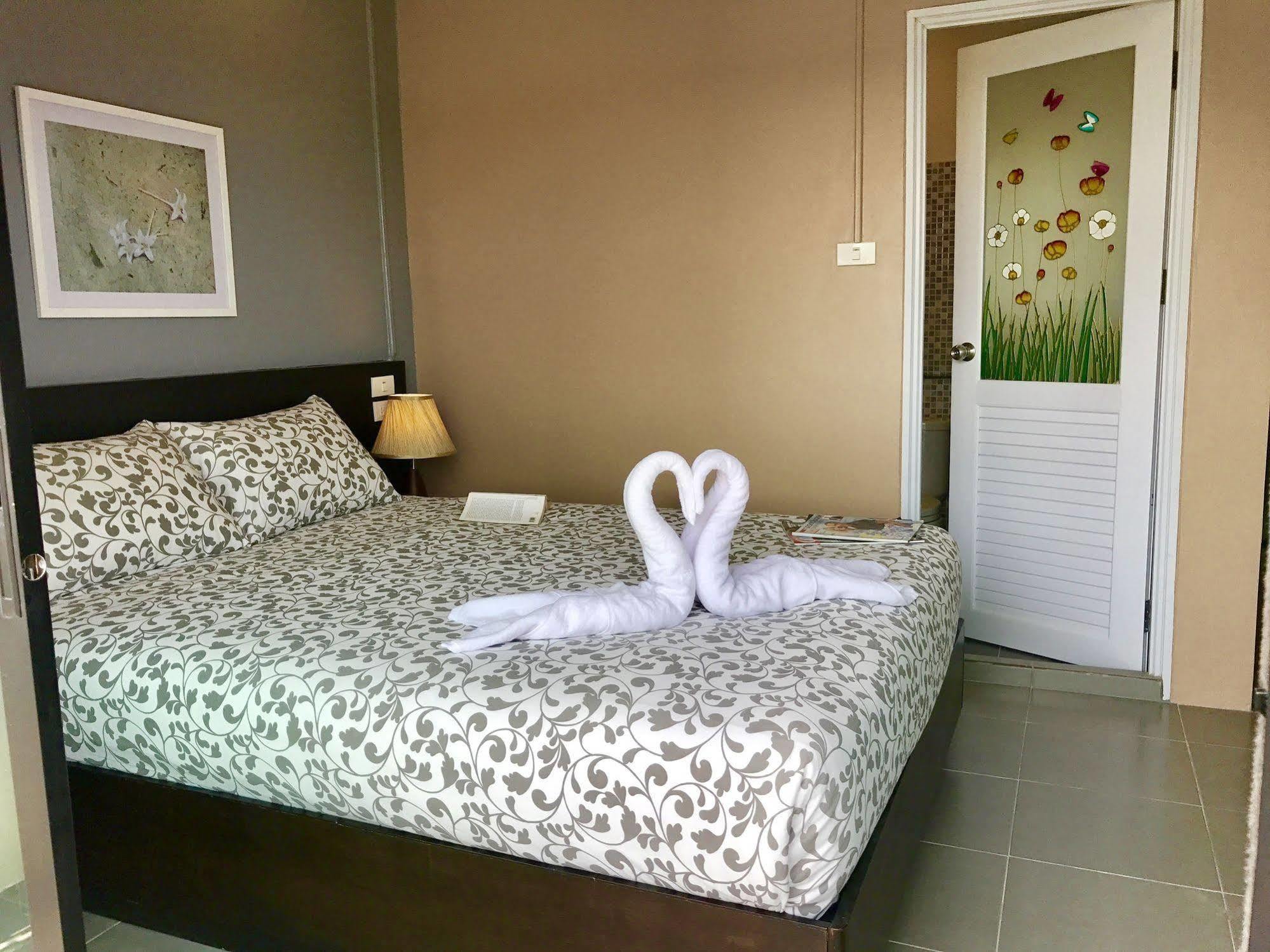 Hotel The Cha Am
