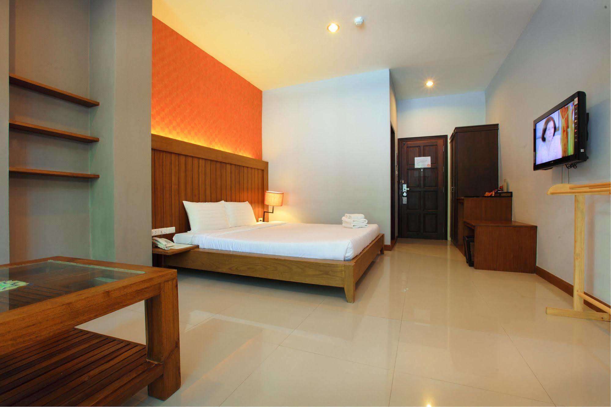 Wungnoy Hotel 3*