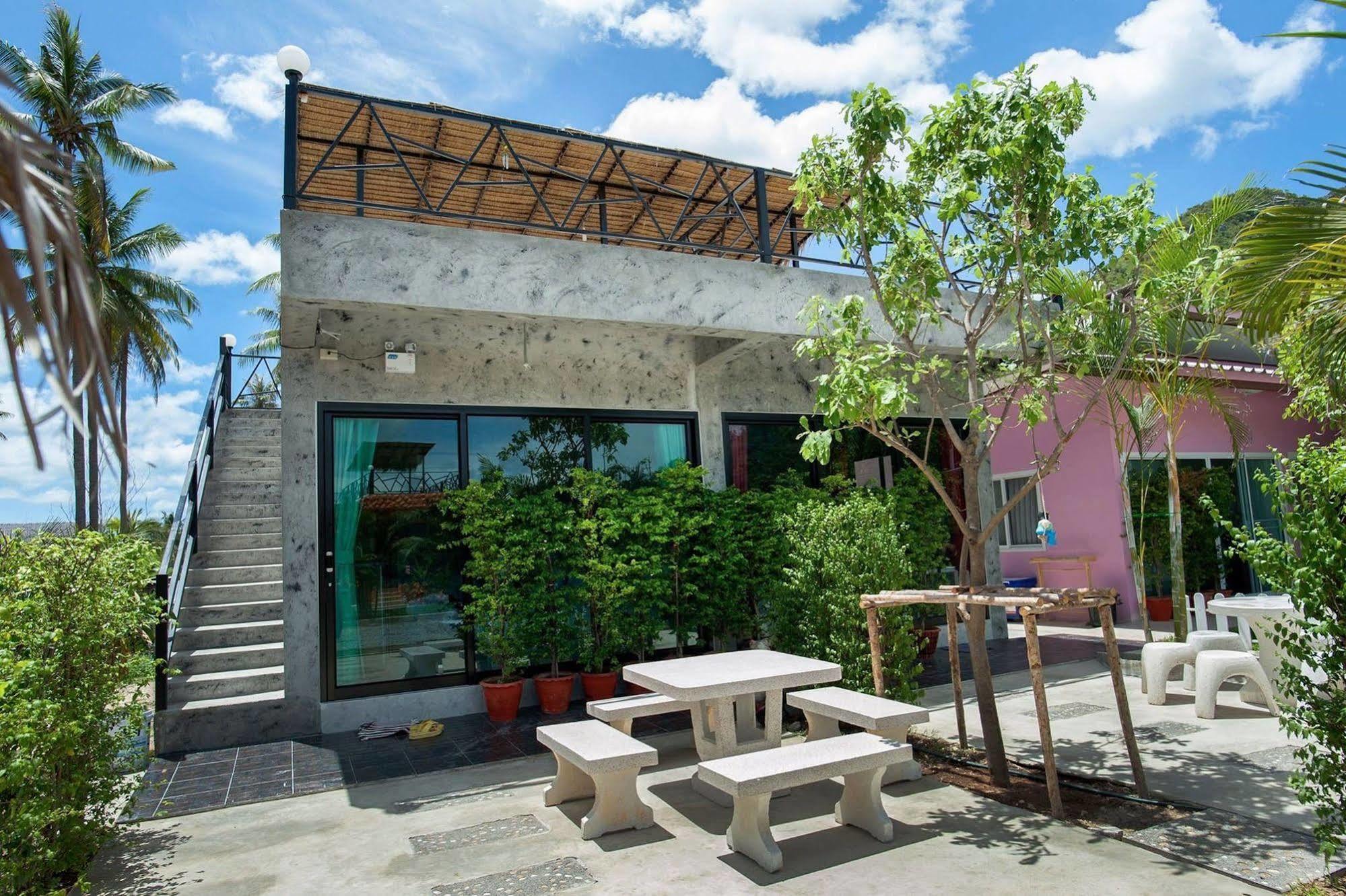 Irak Ao Manao Resort