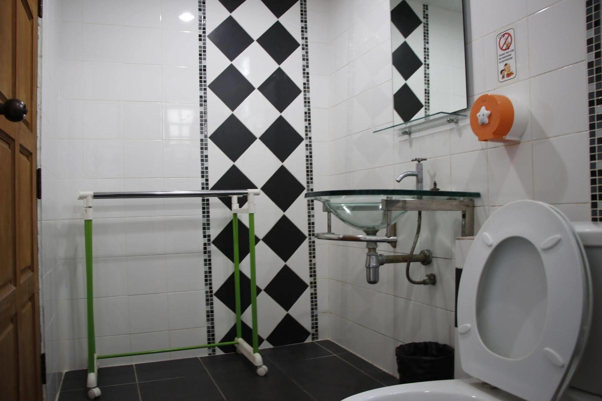 Country Hotel 3*