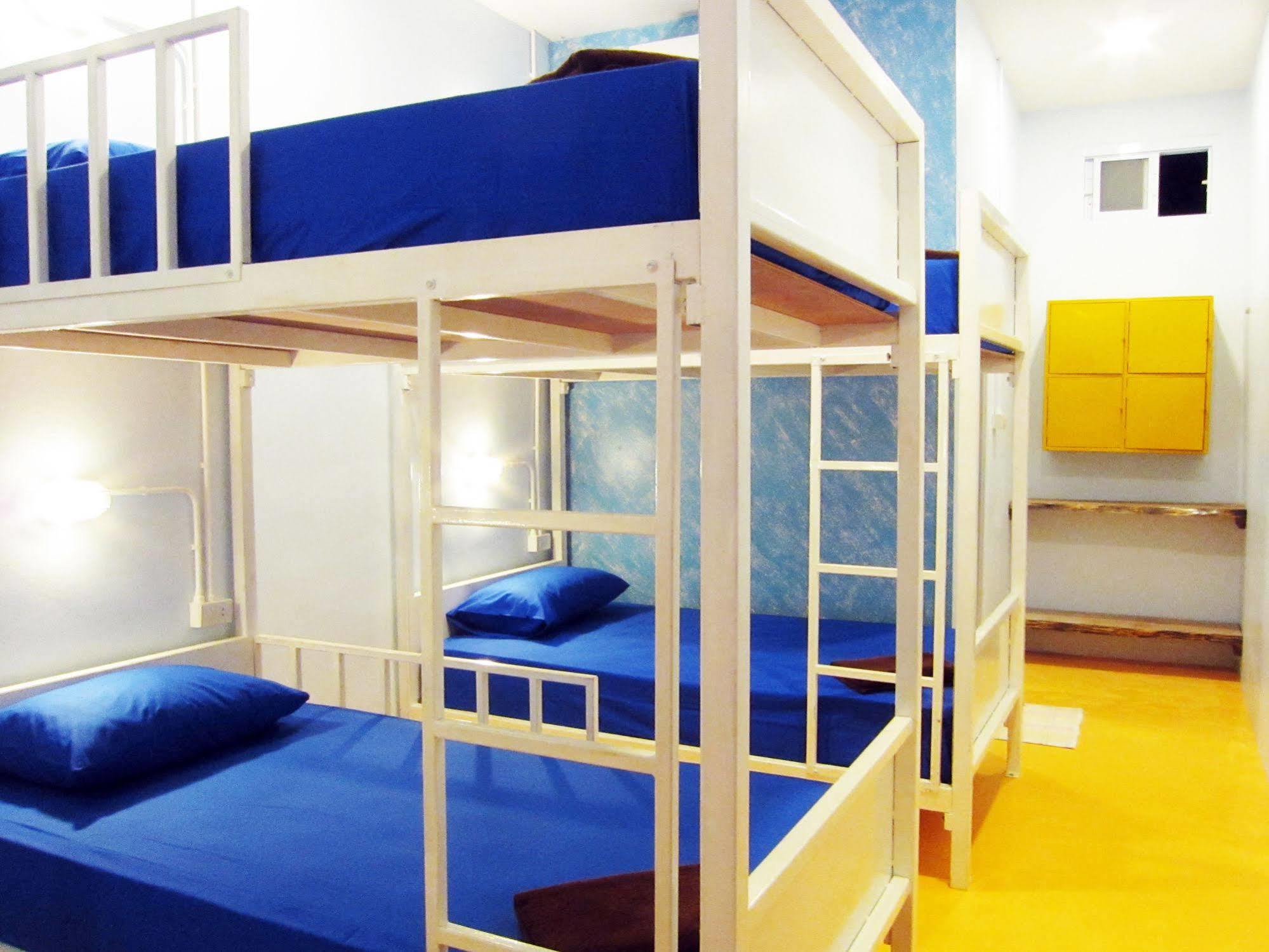Treechart Hostel *