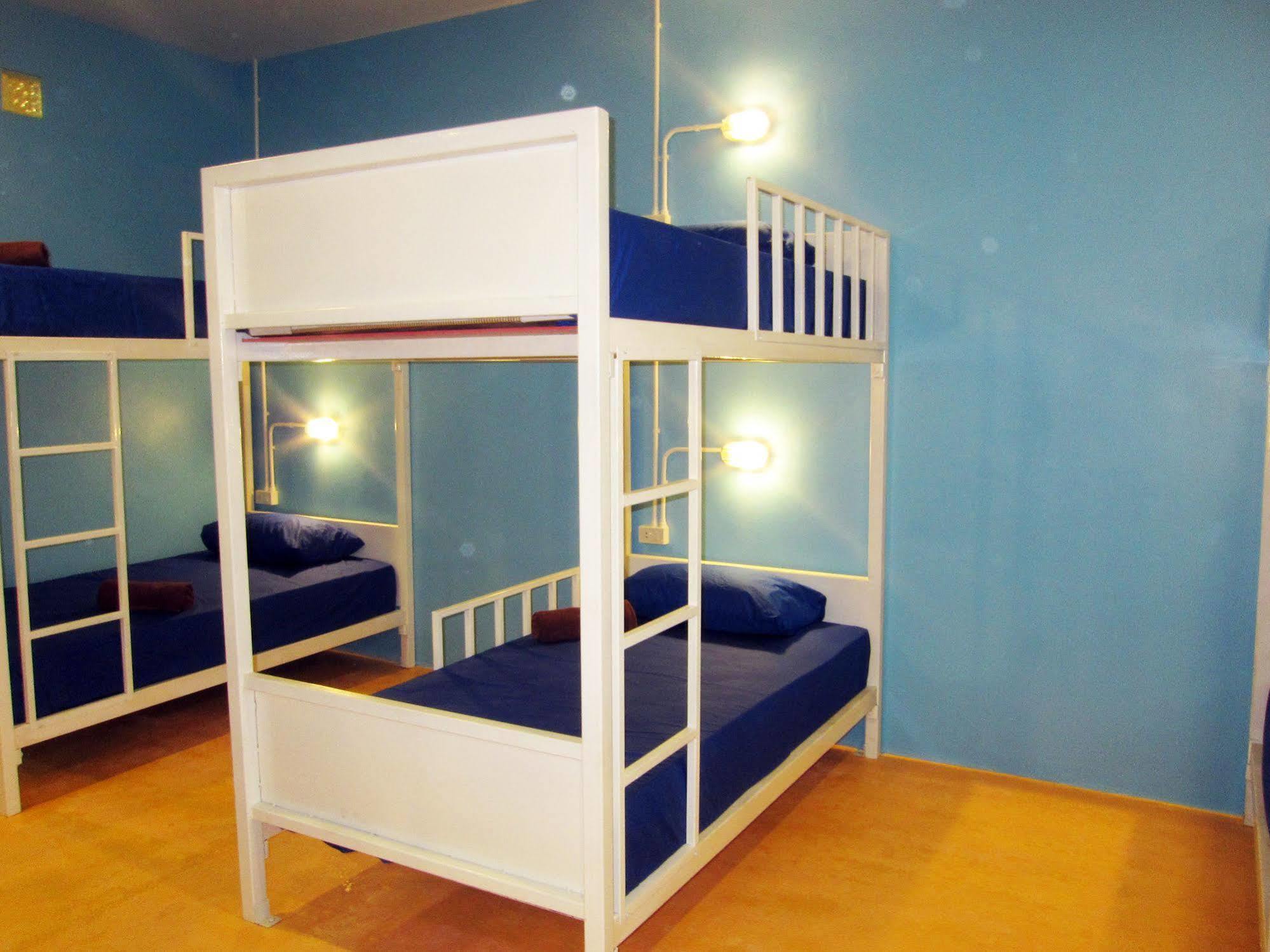 Treechart Hostel *