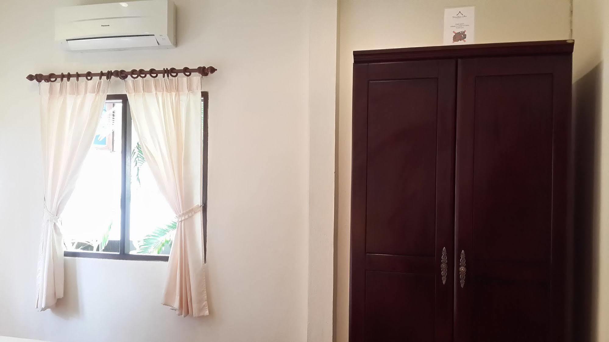 Woodlawn 3* Koh Tao