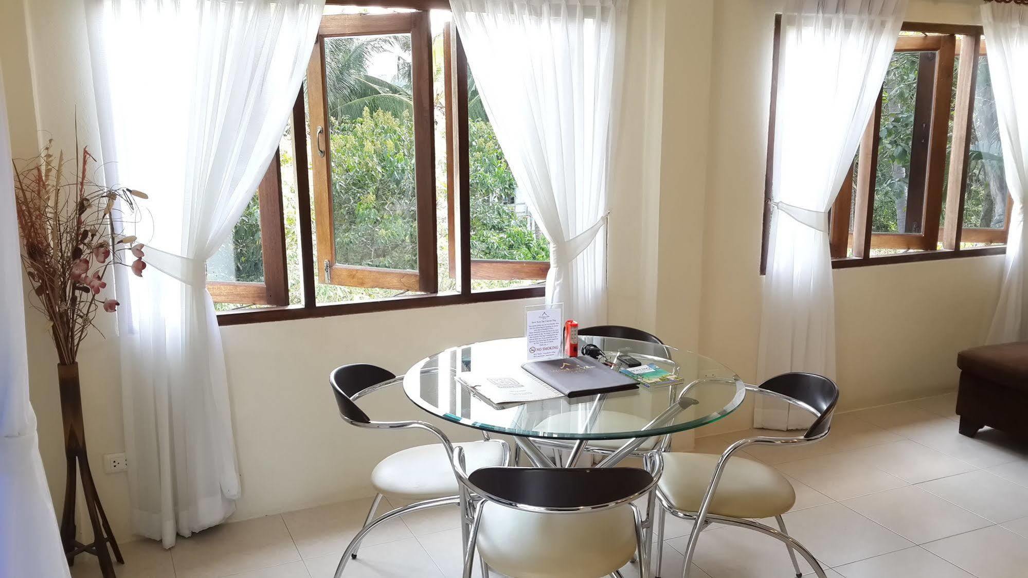 Woodlawn 3* Koh Tao