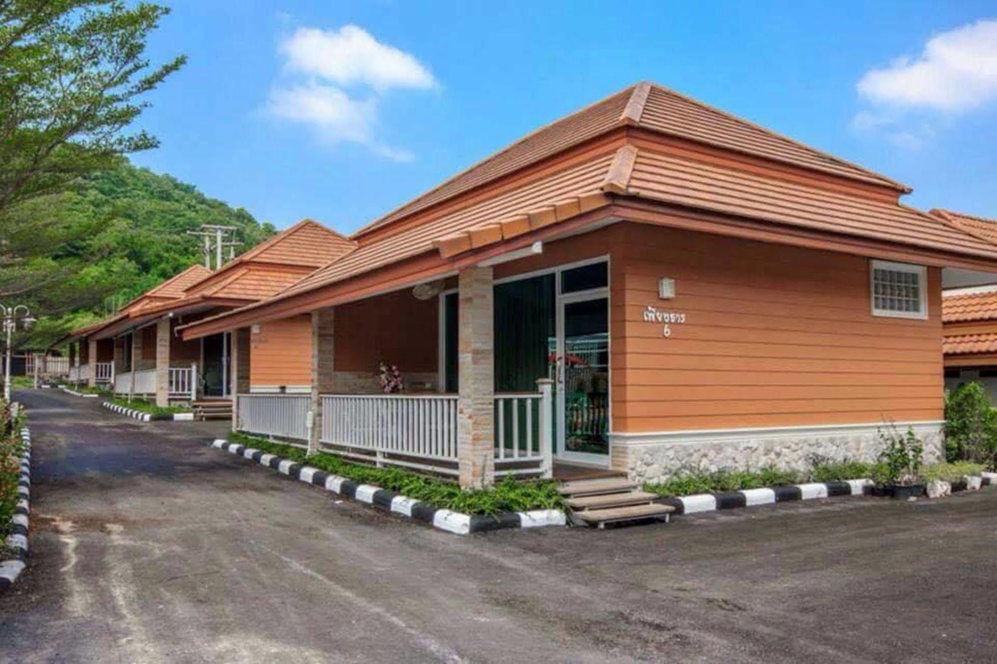 Baandara Hotel