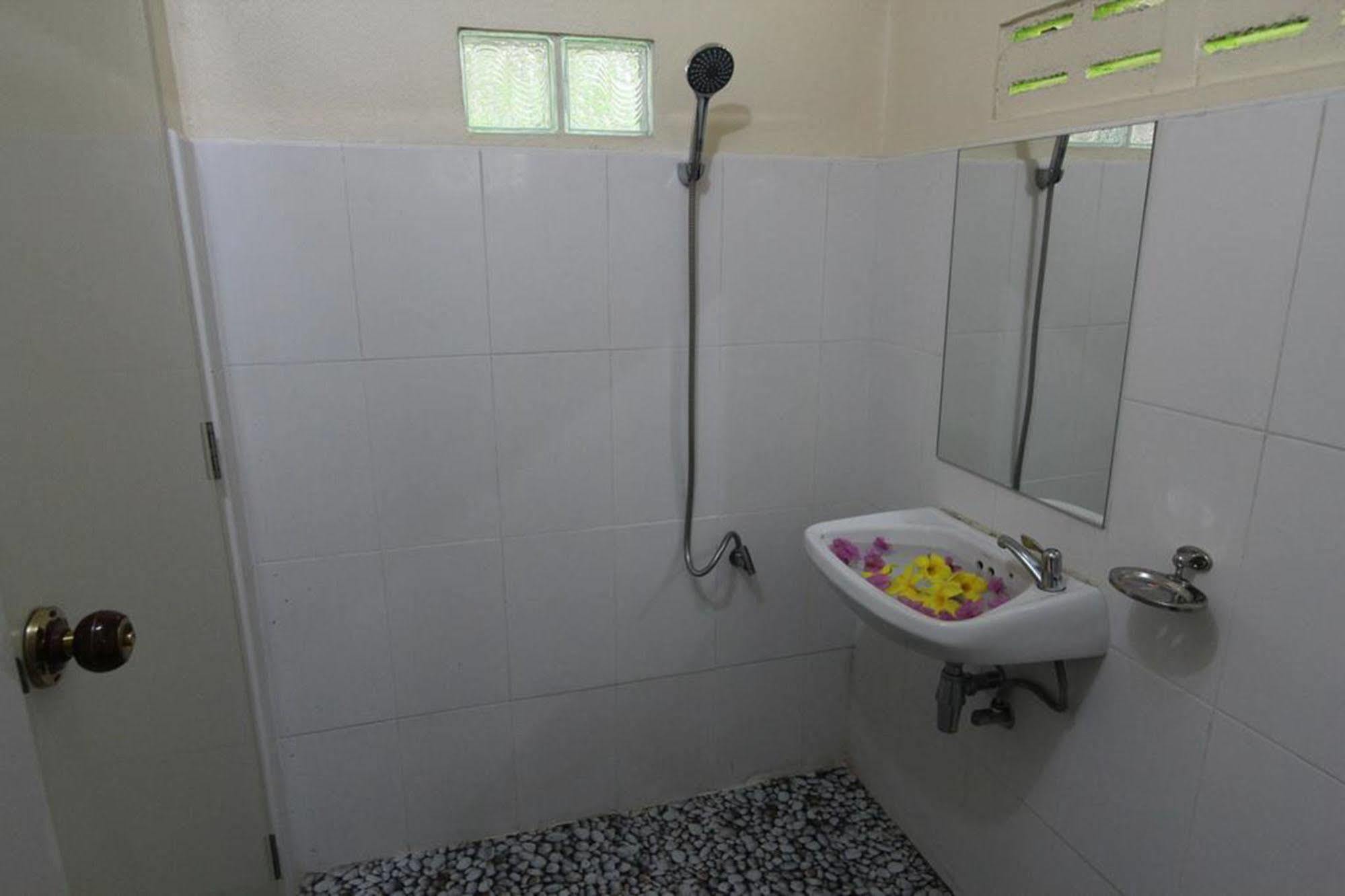 Greentawan Resort