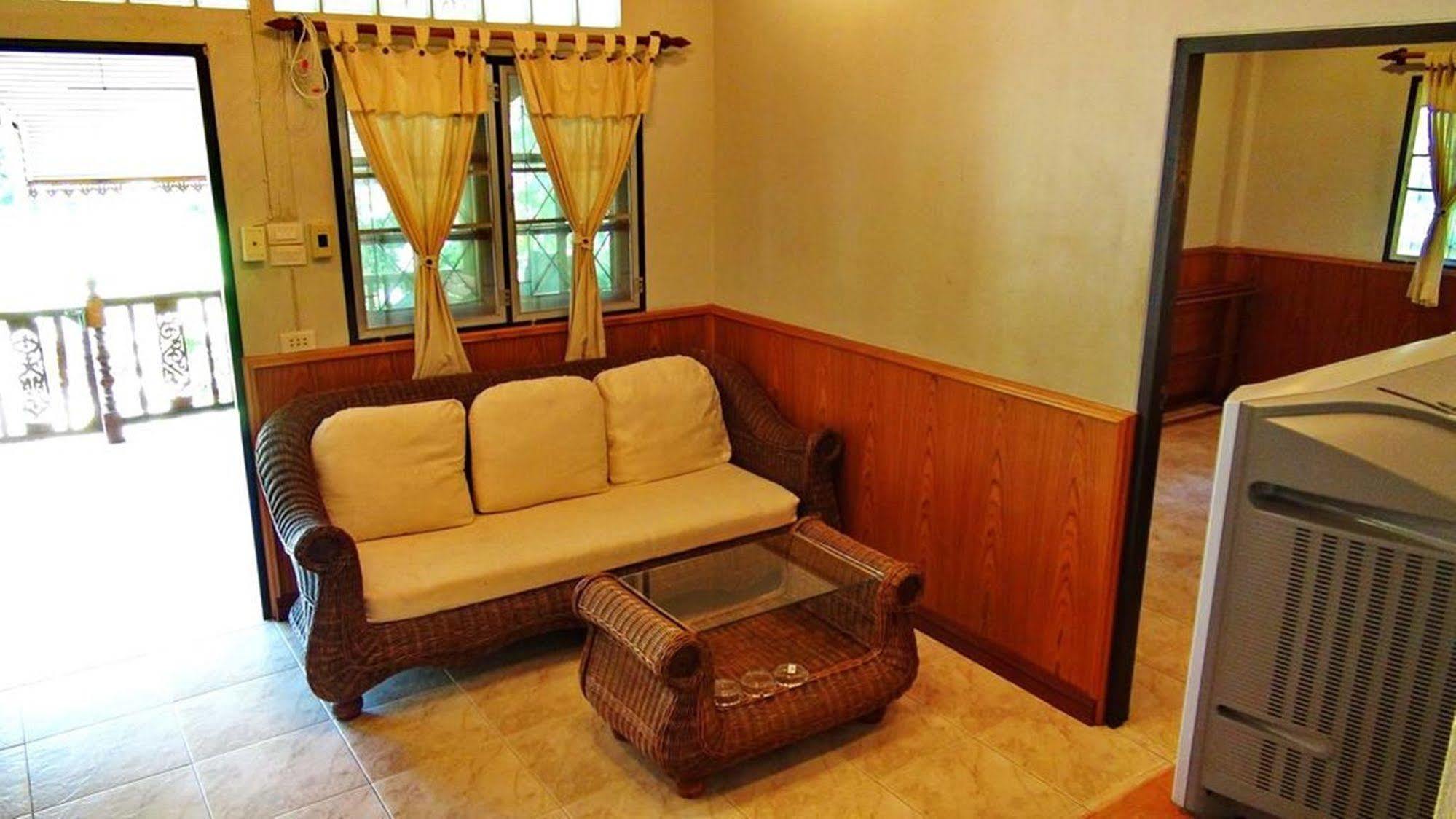 Aliyah Garden House *