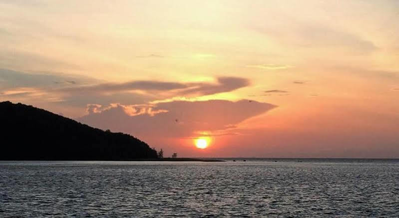 The Pier Thongsala