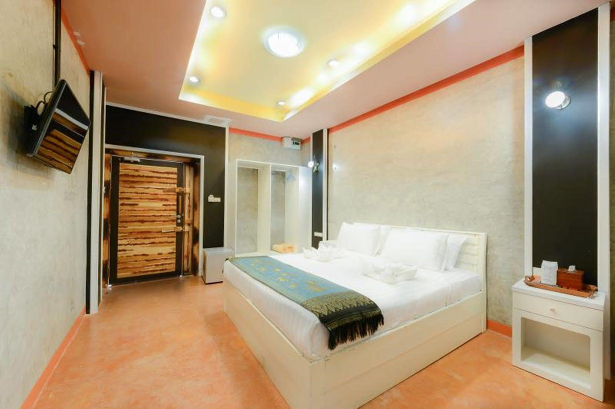 Resort The Riverpool And
