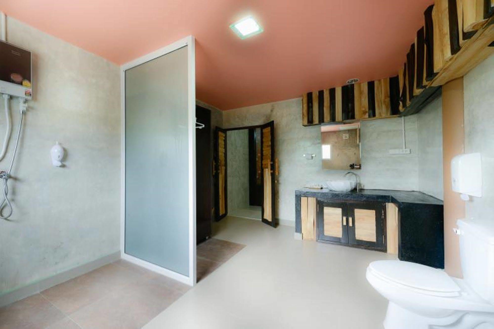 The Riverpool And Resort 2*