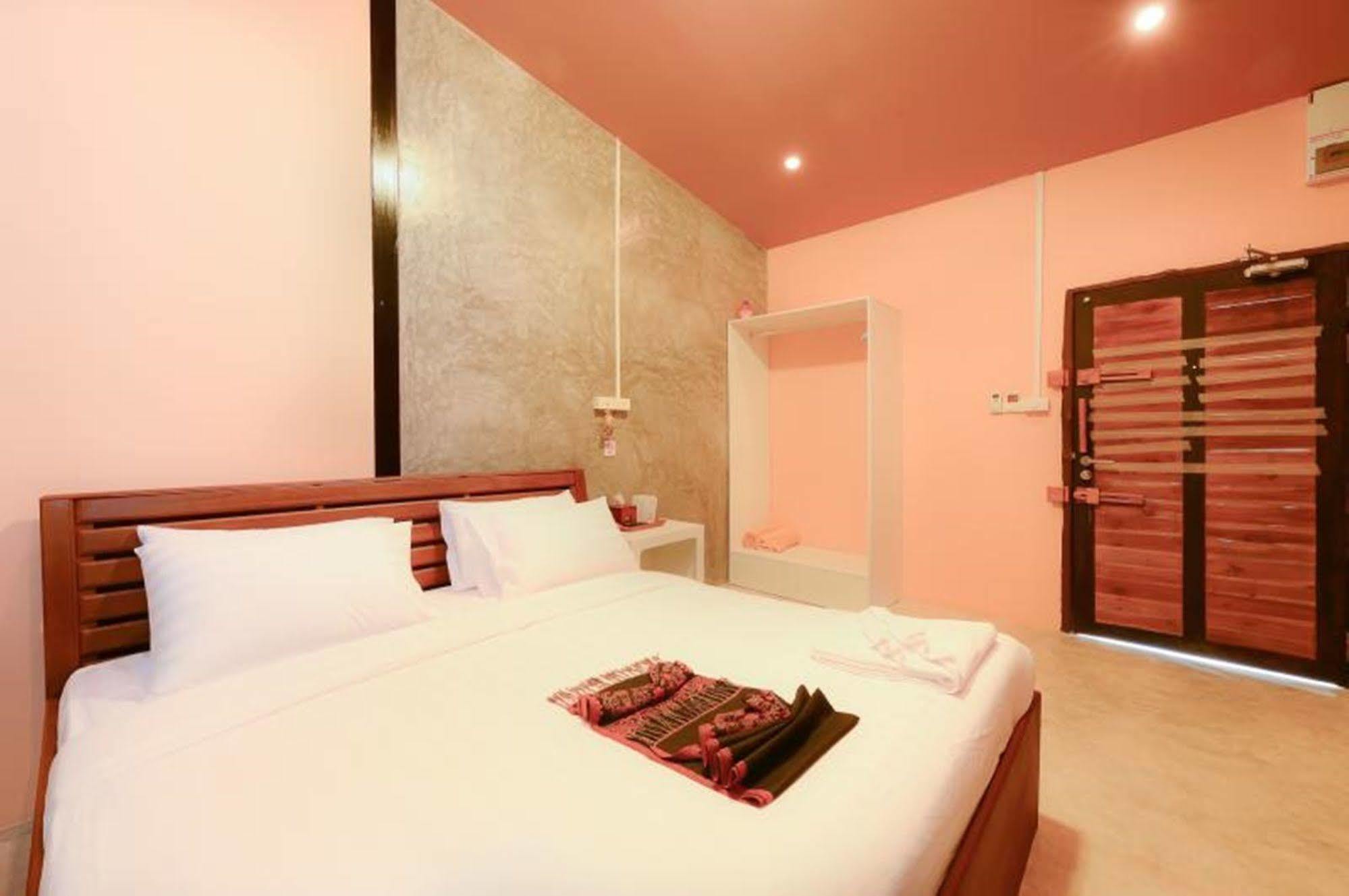 The Riverpool And Resort 2*