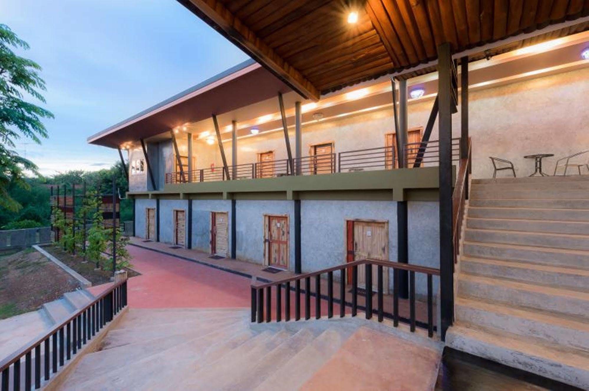 The Riverpool And Resort 2*