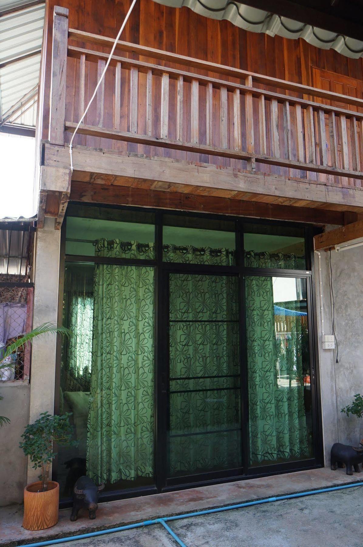 Ktt And Motorbike & Bicycle For Rents 2*
