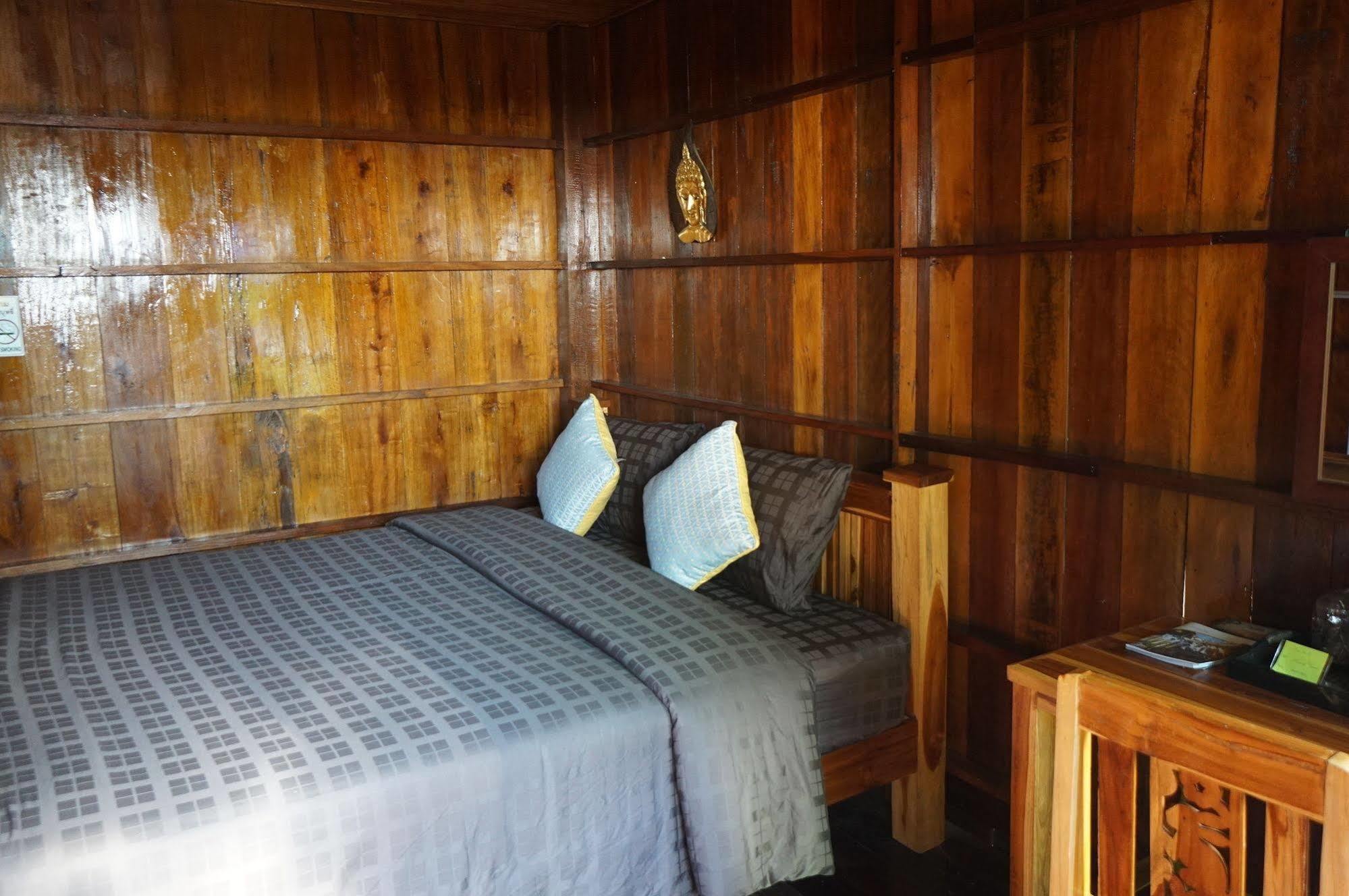 Ktt And Motorbike & Bicycle For Rents 2* Sukhothai