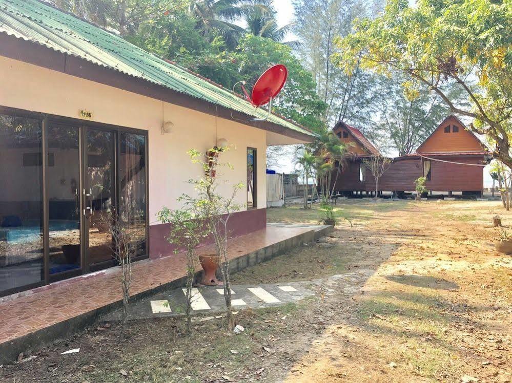 Salatan 2*
