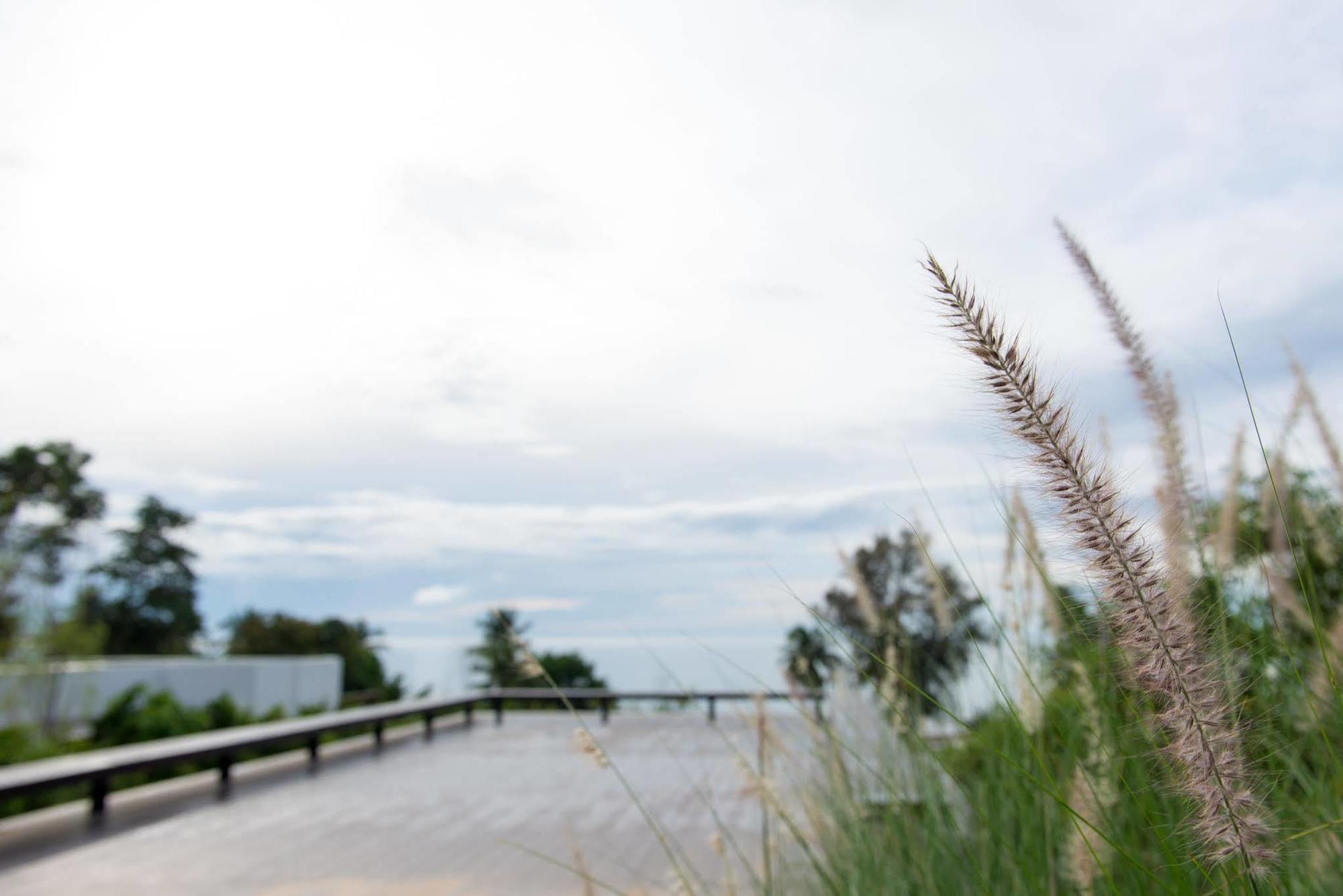 Seanery Beach Resort Bang Saphan