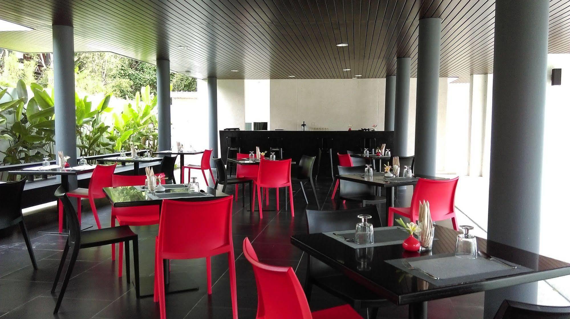Seanery Beach Resort 4*