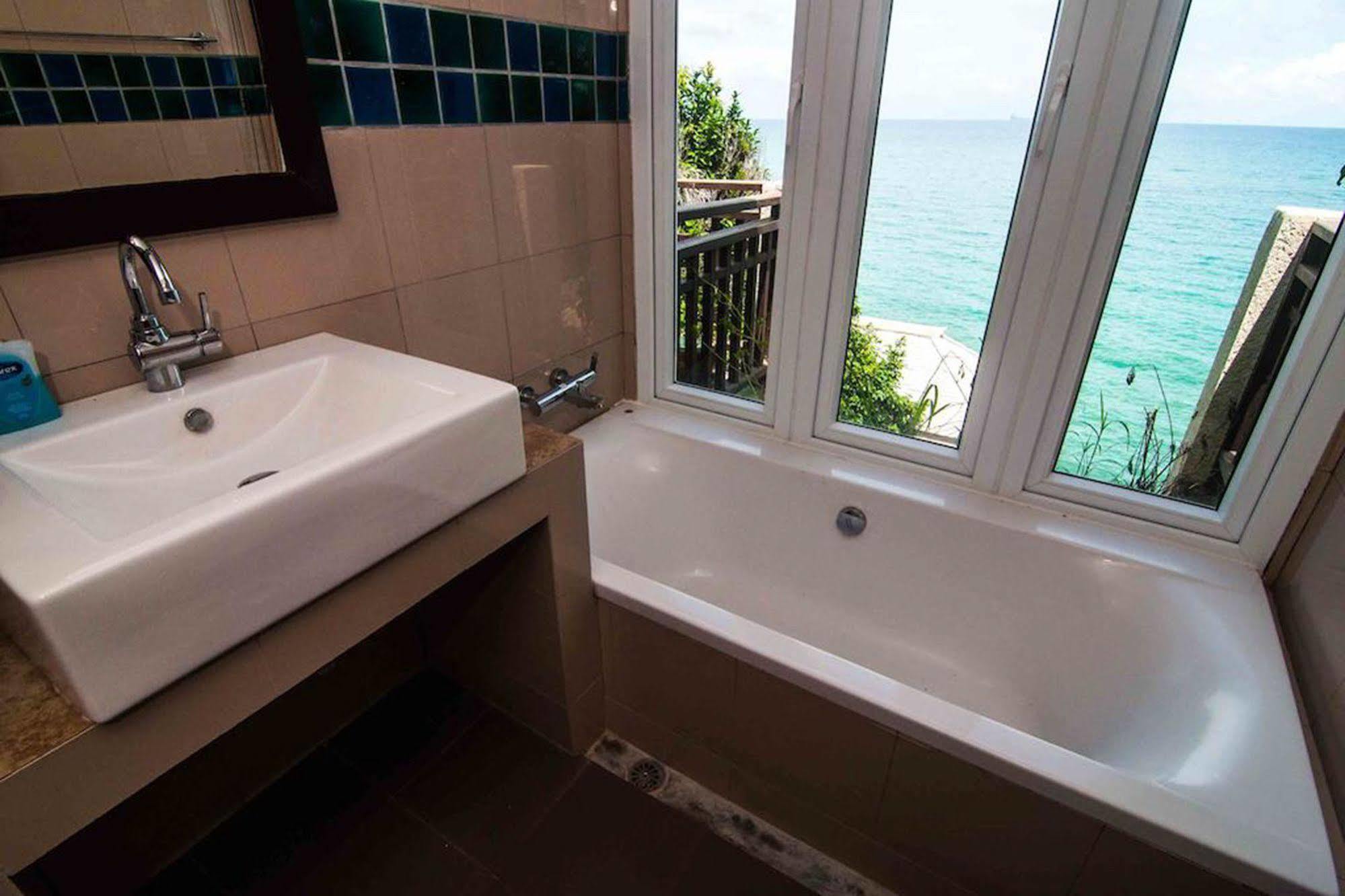 Villa Penn Sunset 4 *