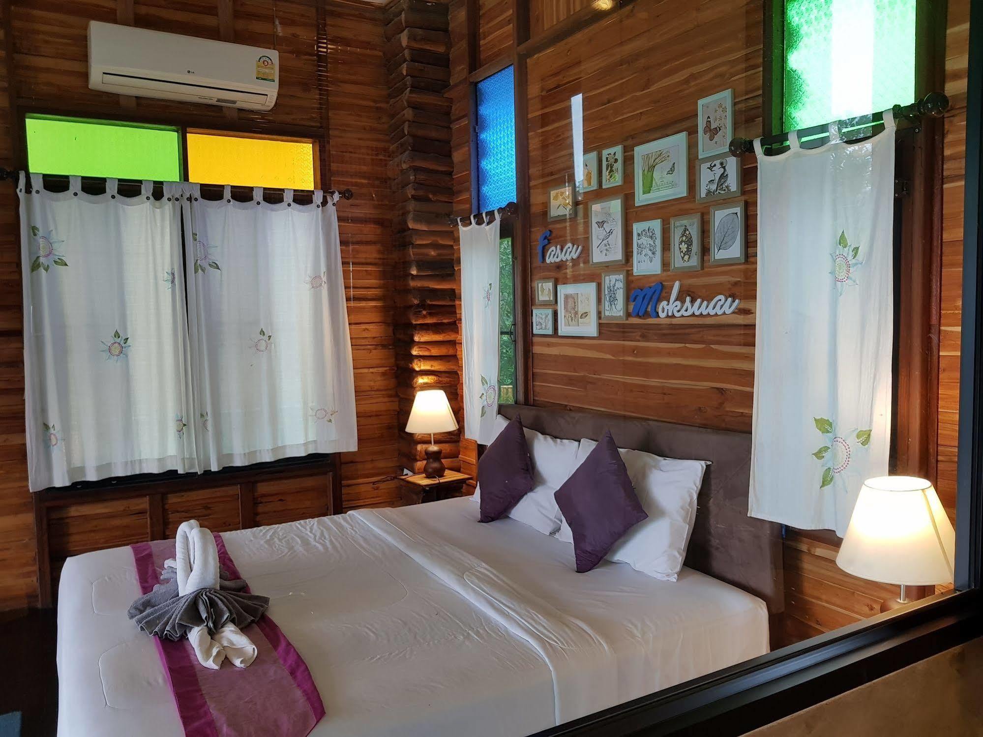 Fasai Moksuai Hotel