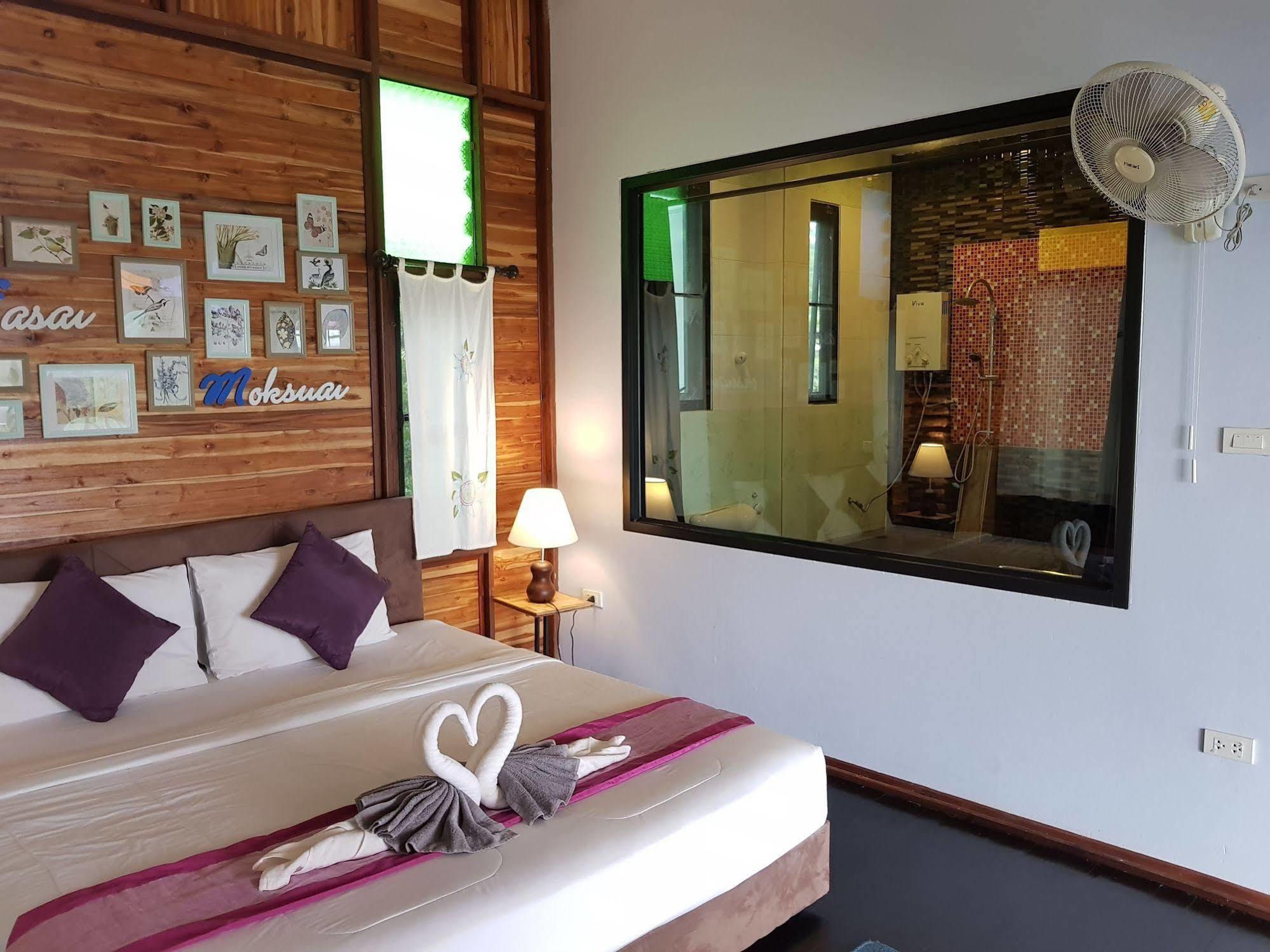 Fasai Moksuai Hotel