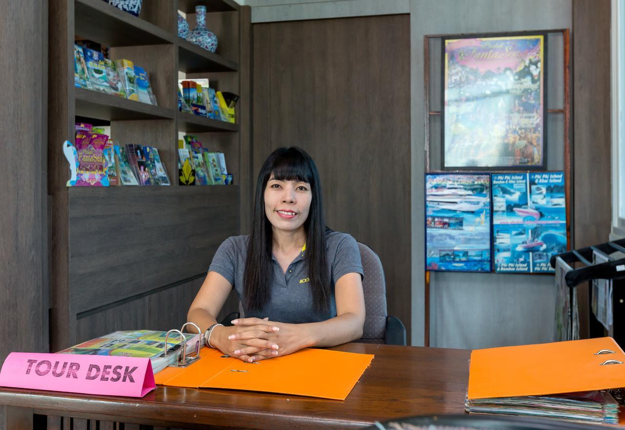 Hotel 7days Premium Phuket 3*