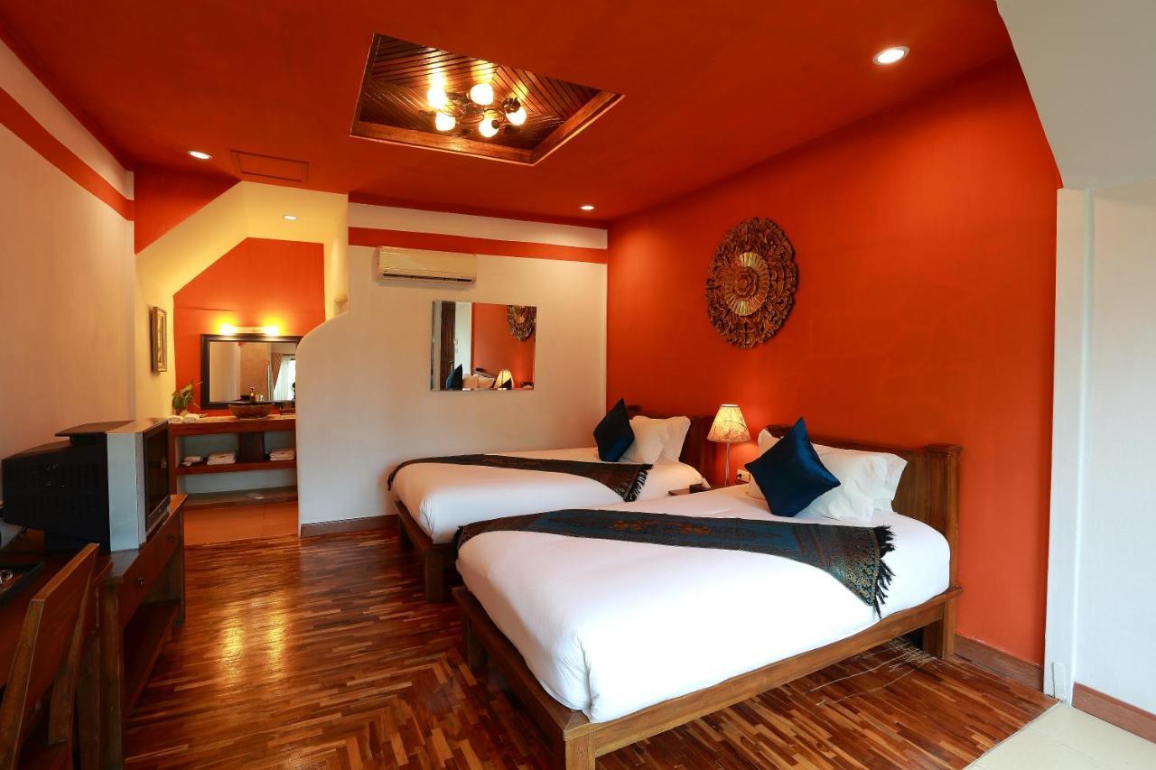 Resort E-outfitting