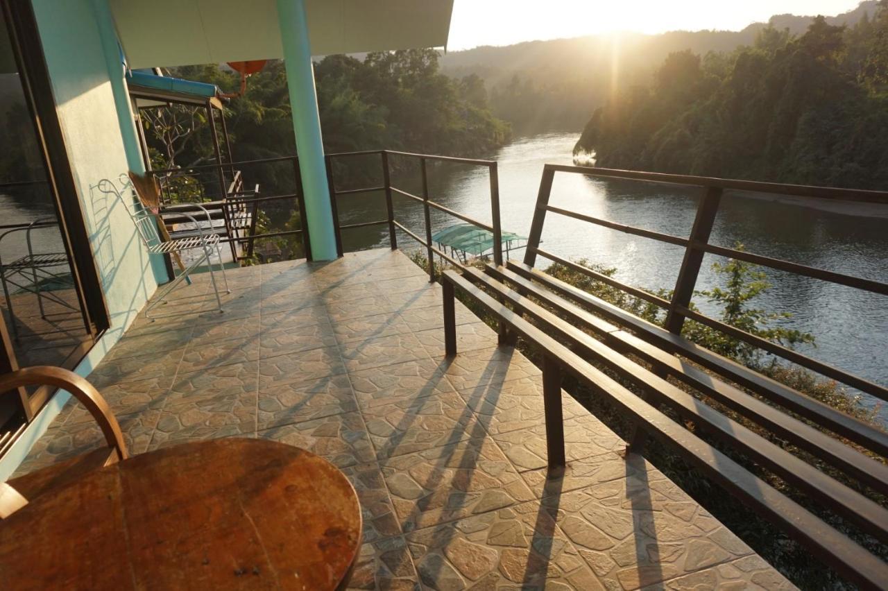 Kwainoy Riverpark Resort