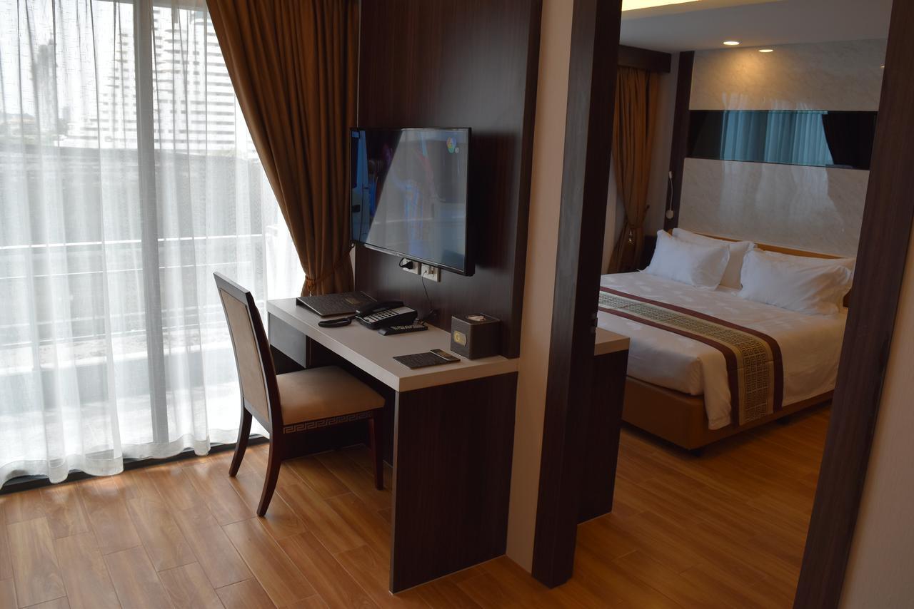 Golden 5* Jomtien Beach