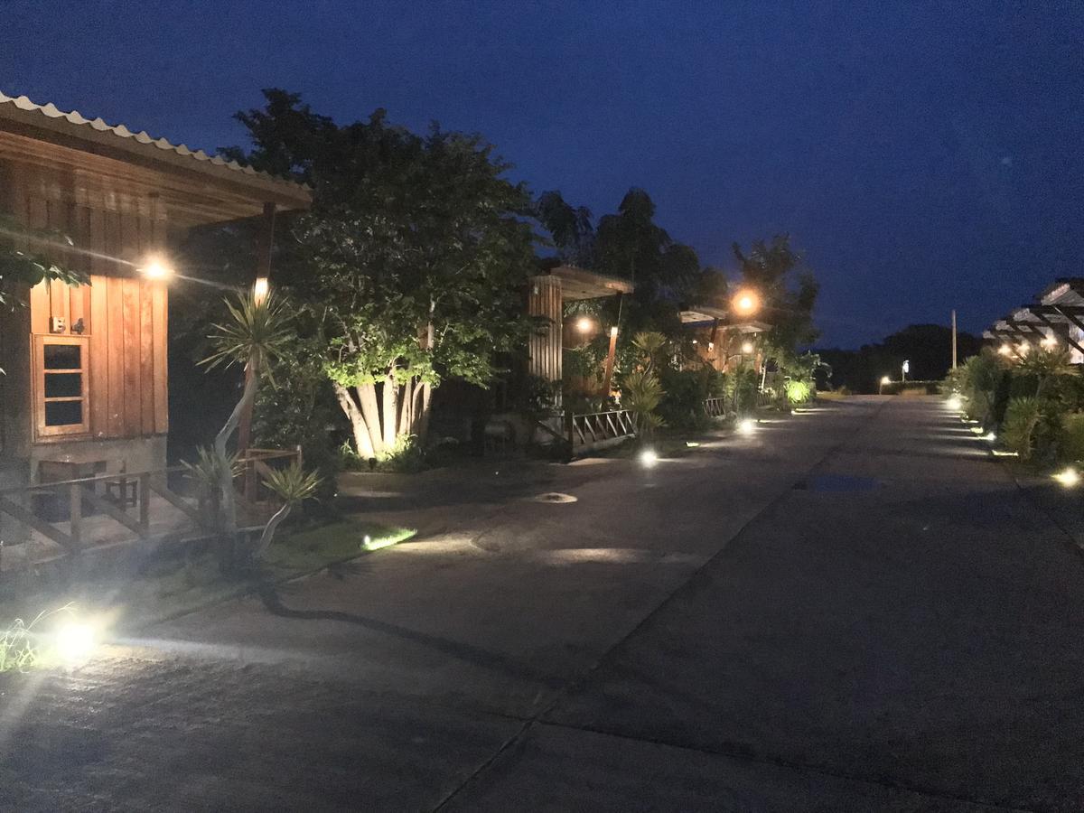 Chill Chill Resort Pran Buri