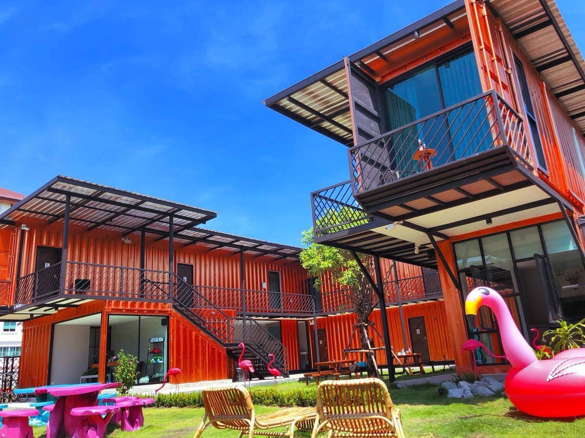 Jn9 Poshtel Hotel 3*