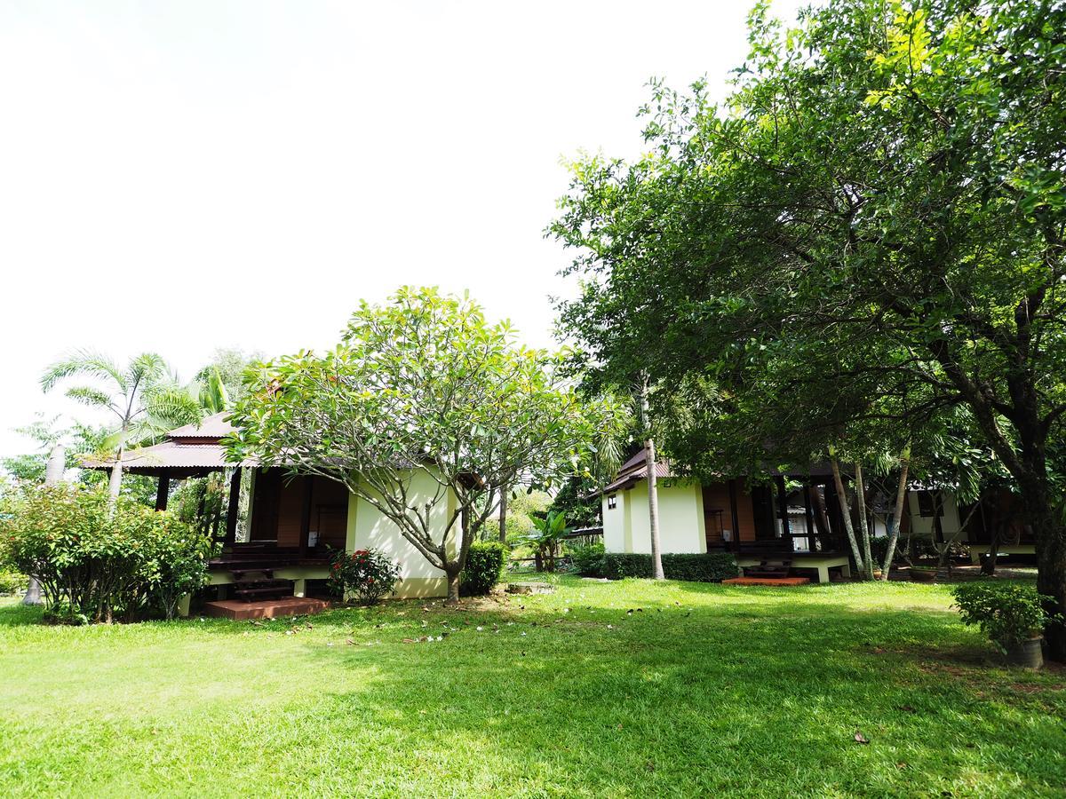 Baan Pun Sook Resort Chao Lao Beach