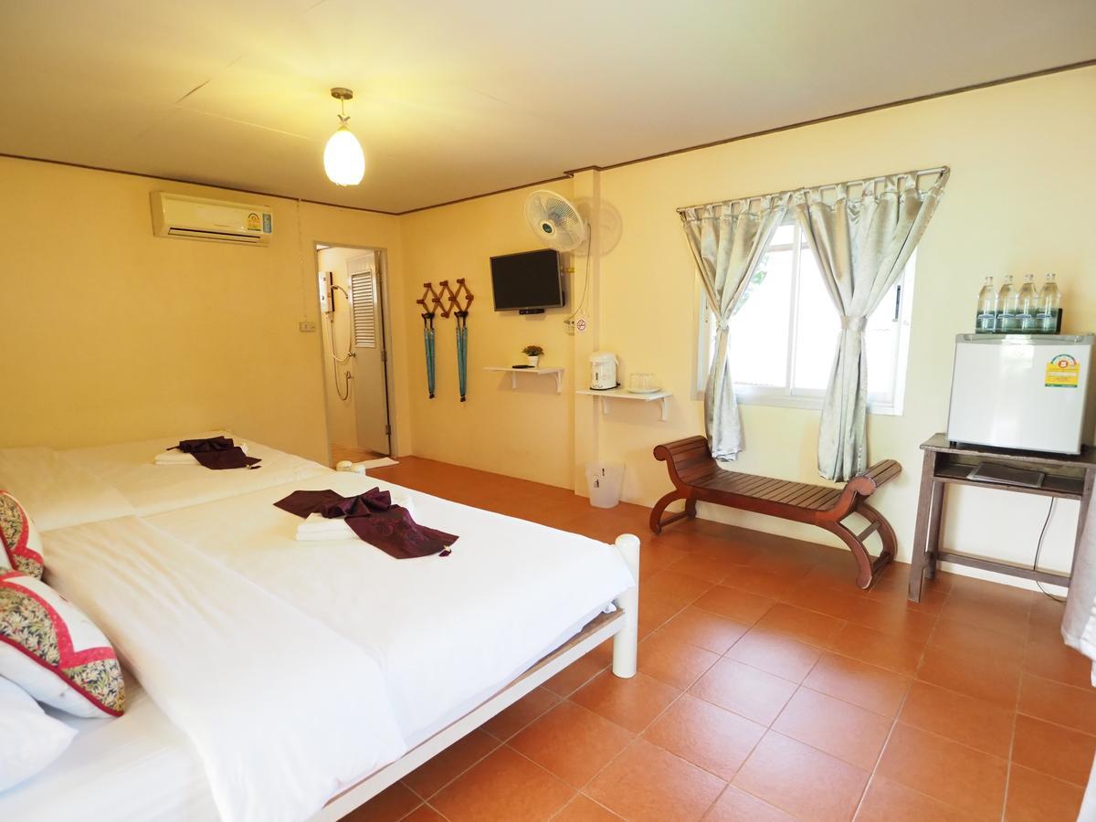 Baan Pun Sook Resort *