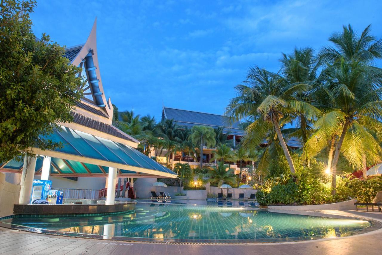 Chada Thai Village Resort 4*