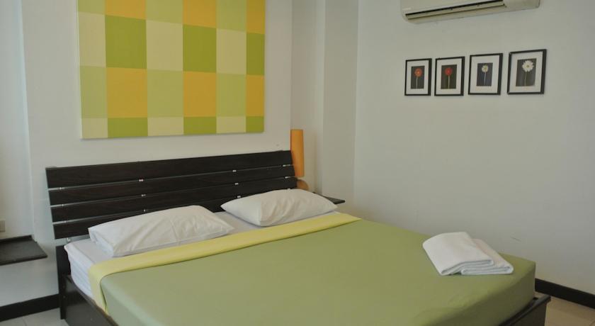 Guest house Charlie House 2*