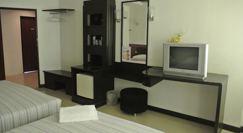 Charlie House Guest house 2*