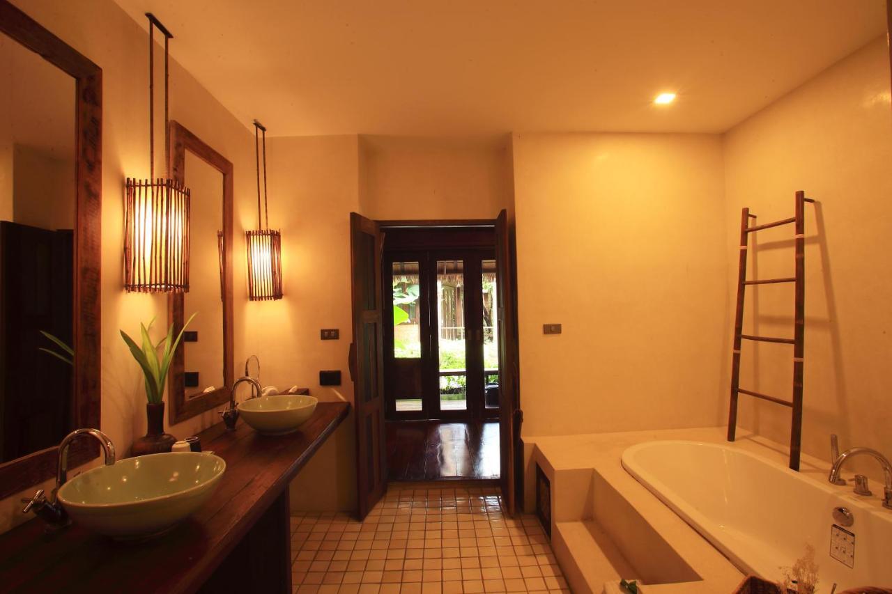 Azalea Village Resort 3*