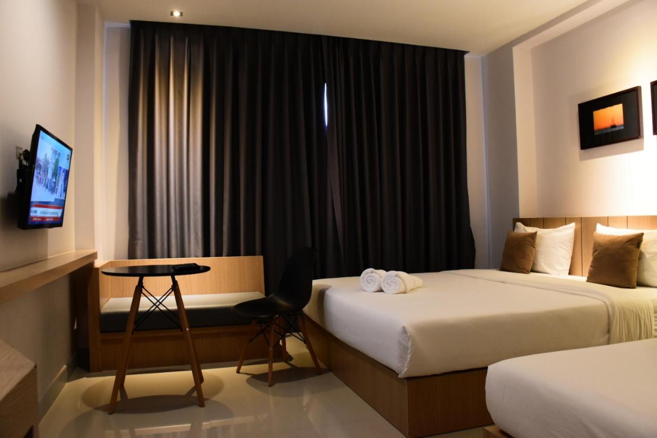 B Boutique 3*