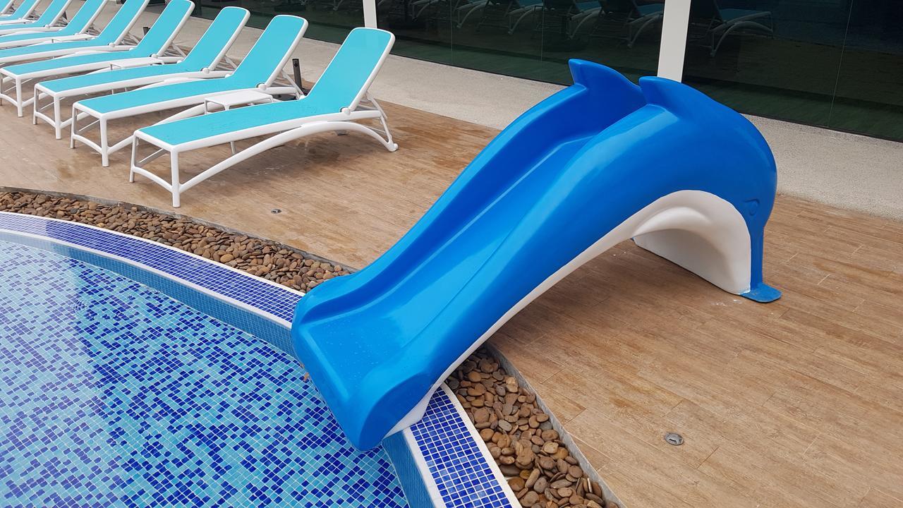 Lets Twin Sands & Spa-sha Extra