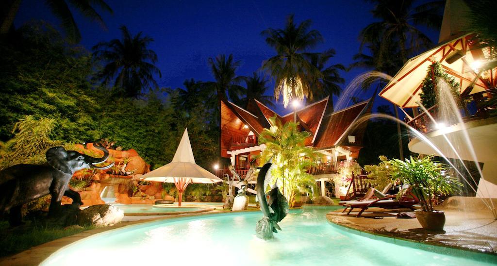 Coco Palace Nai Harn