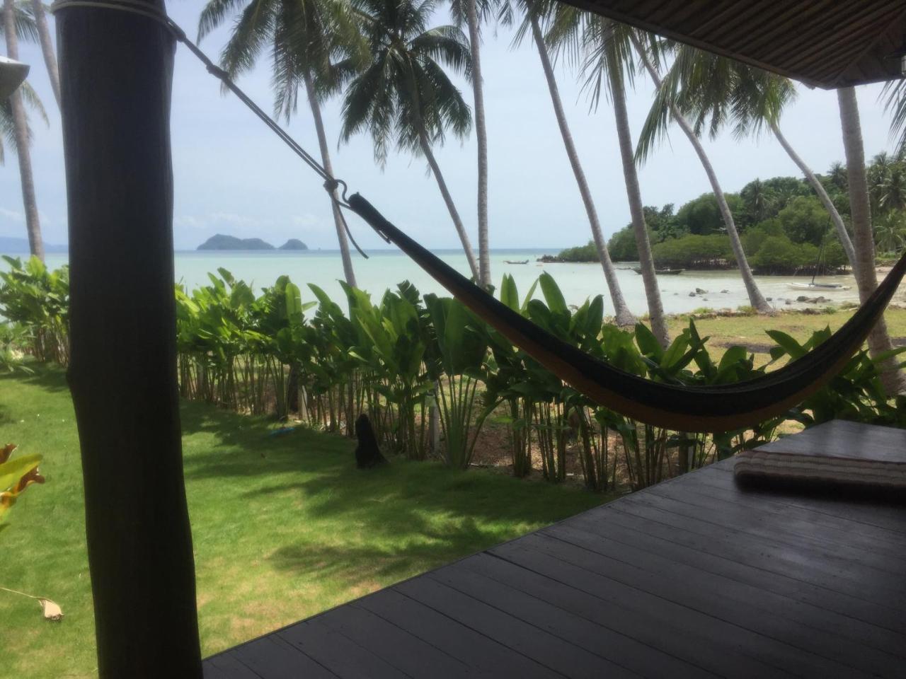 Itsara Surat Thani