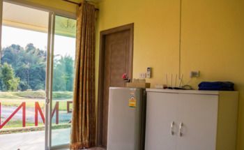 Rim Mae Nam Hotel 2*