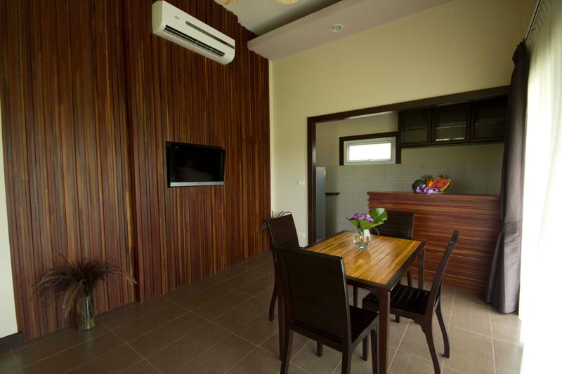 Hotel Lakeside By Mida Kanchanaburi