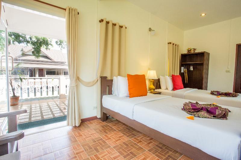 Le Charme Historical Park Hotel 4*