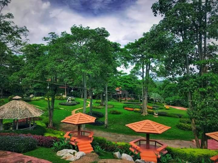 Hotel Arayana Phupimarn &