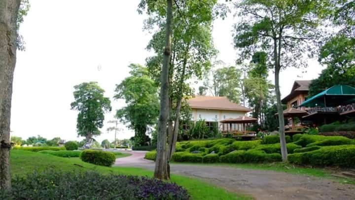Arayana Phupimarn & Hotel 3*