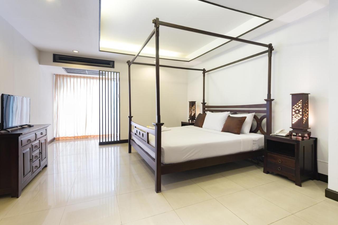 Hotel The Legacy