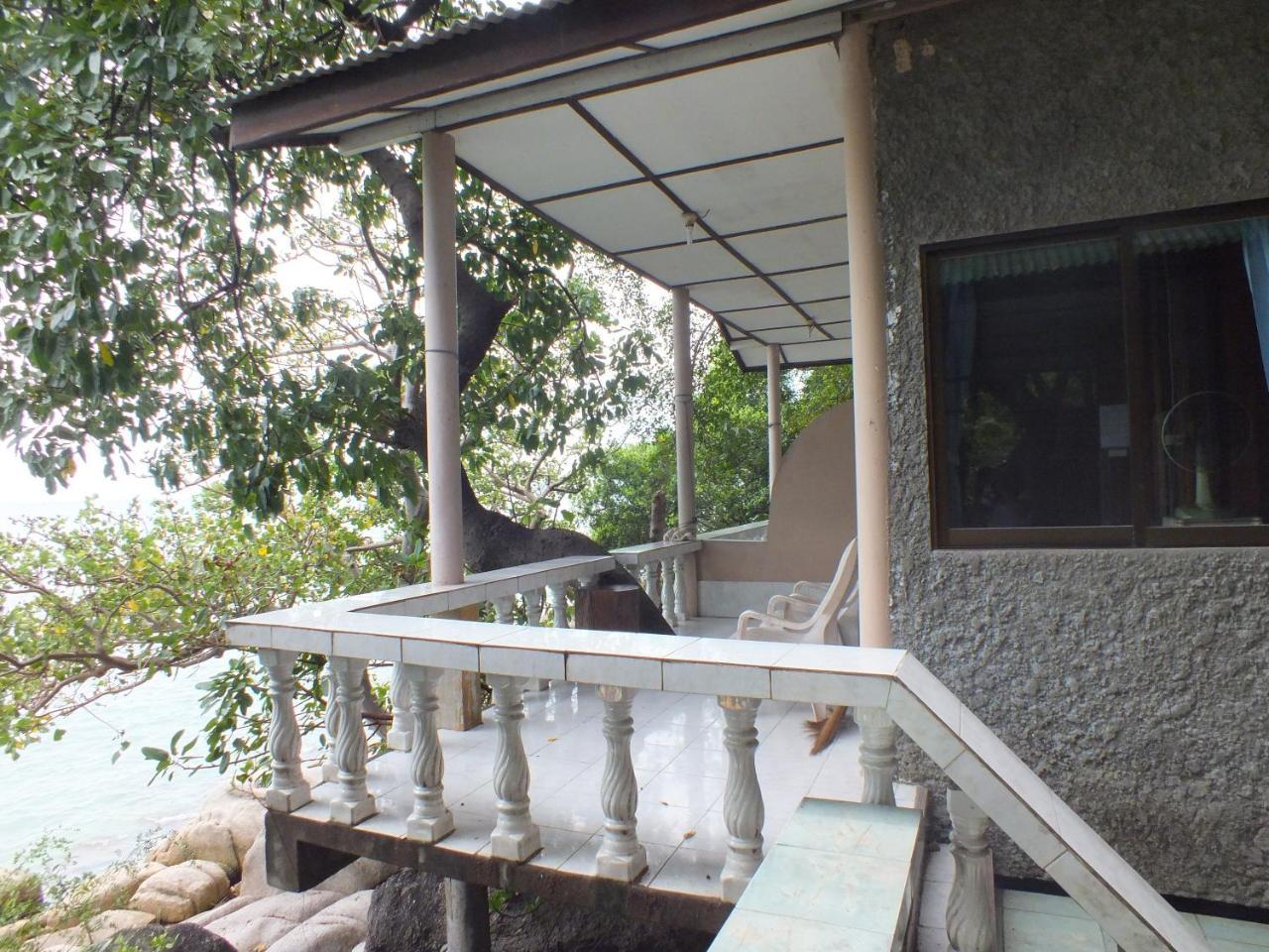 Guest house Queen Resort Koh Tao 2*
