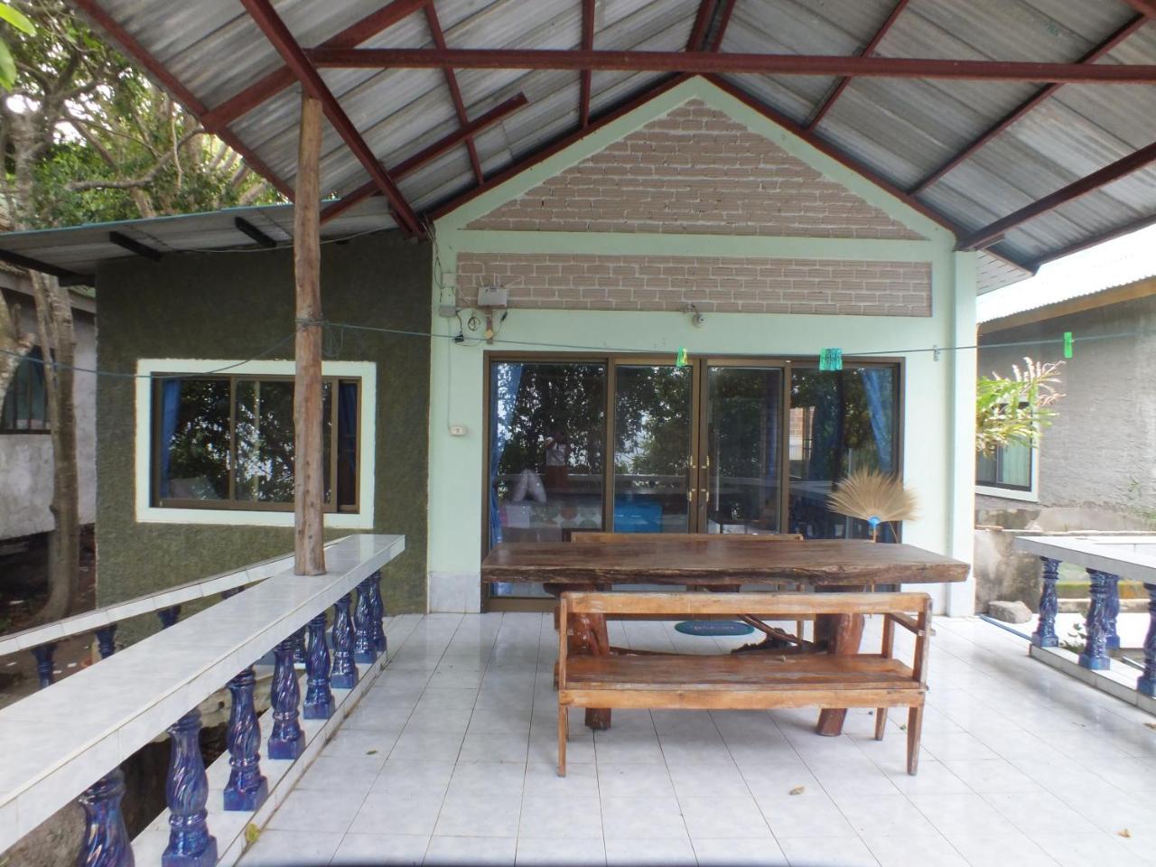 Queen Resort Koh Tao